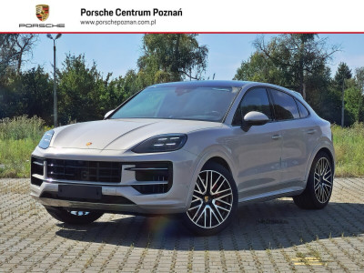 S Coupe 4.0 V8 474 KM