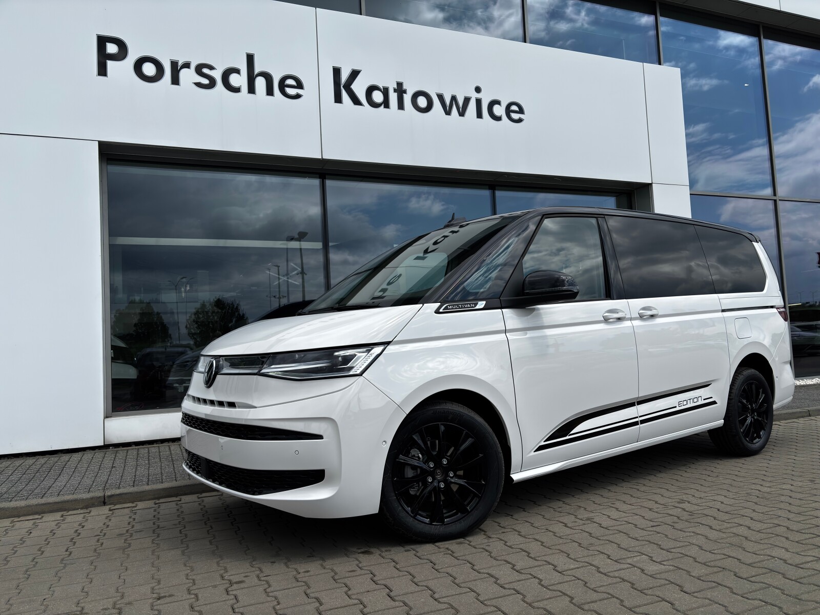 Volkswagen Nowy Multivan I